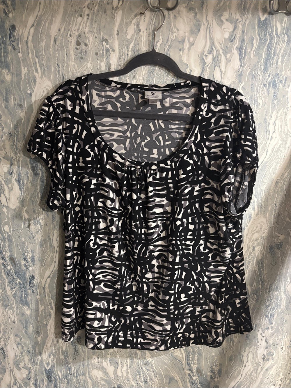 W by Worth Black and White Abstract Scoop Neck Blouse